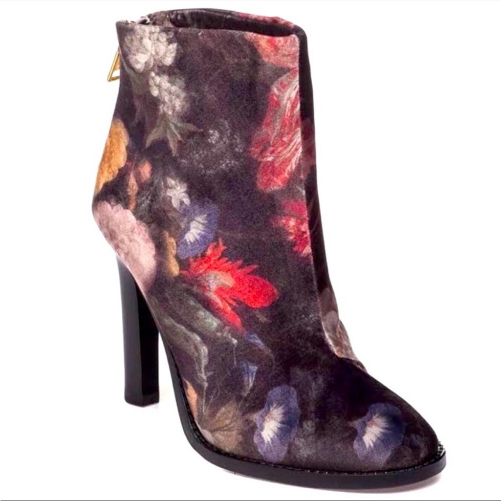 Joie Blayze Floral Velvet Bootiea Sz 38.5